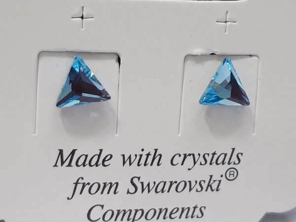 Naušnice od Swarovski kristala manje forme i lijepe plave boje