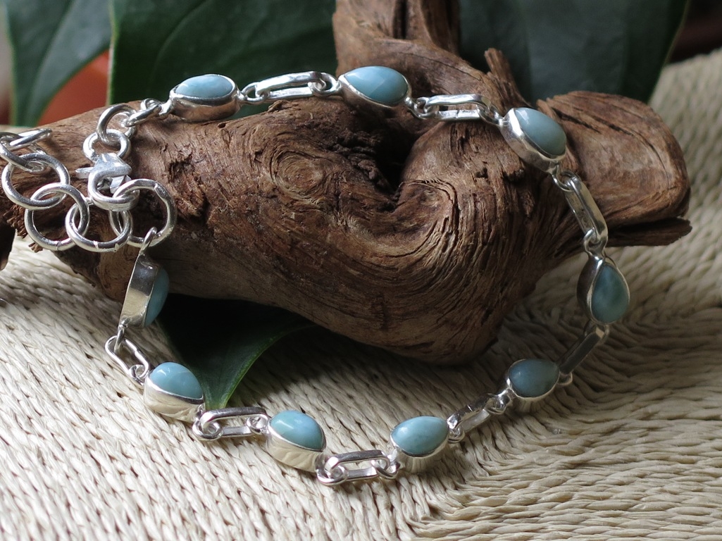 Srebrna narukvica Larimar-I-001-Ag