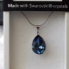 Ogrlica od Swarovski kristala s privjeskom u obliku suze plave boje i visokoga sjaja