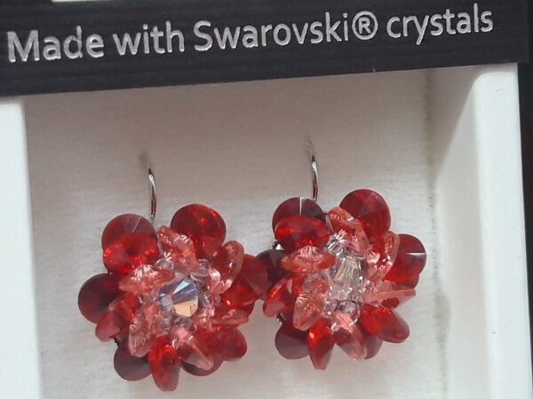 Naušnice od Swarovski kristala u obliku cvijeta