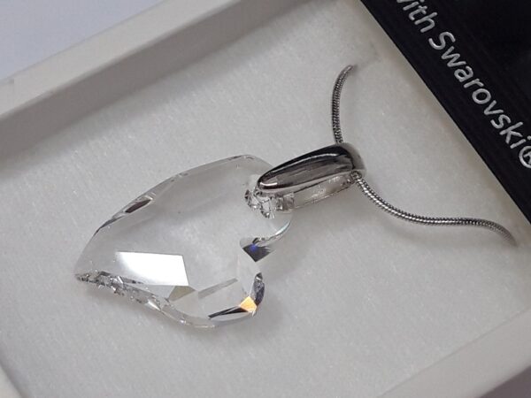 Ogrlica od Swarovski kristala s privjeskom srca