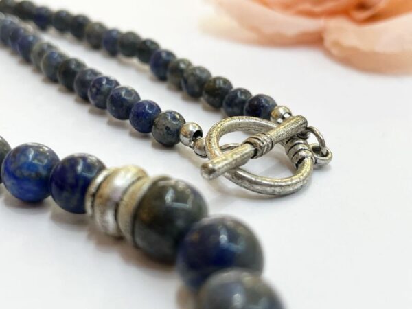 Poludragi kamen Lapis lazuli ogrlica