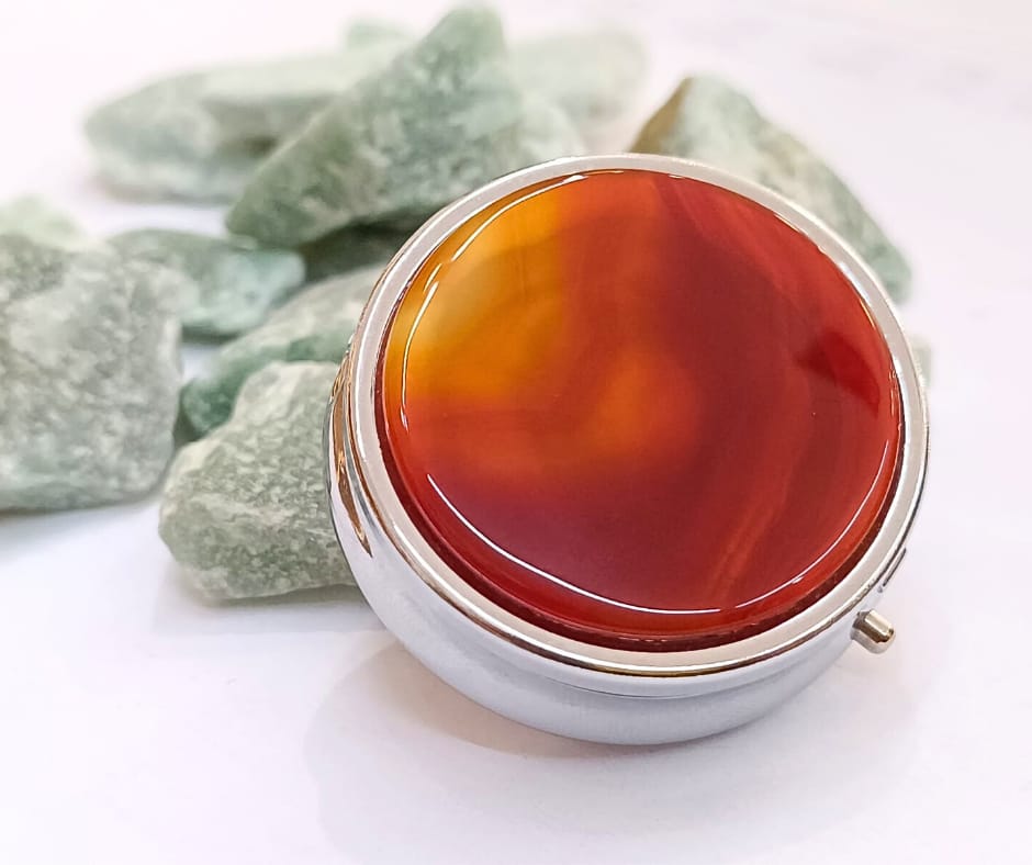 kutija za nakit od poludragog kamean Karneola