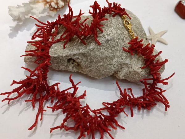 ogrlica od crvenog jadranskog koralja