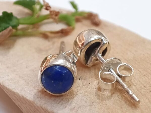 Naušnice od poludragog kamena Lapis Lazuli i srebra 925 finoće