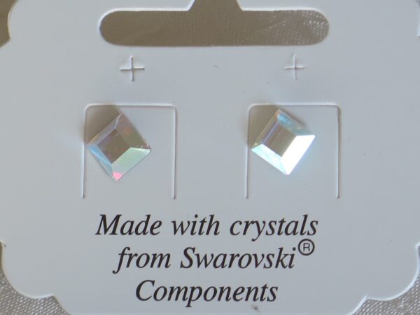 Swarovski kristal naušnice u obliku kockica
