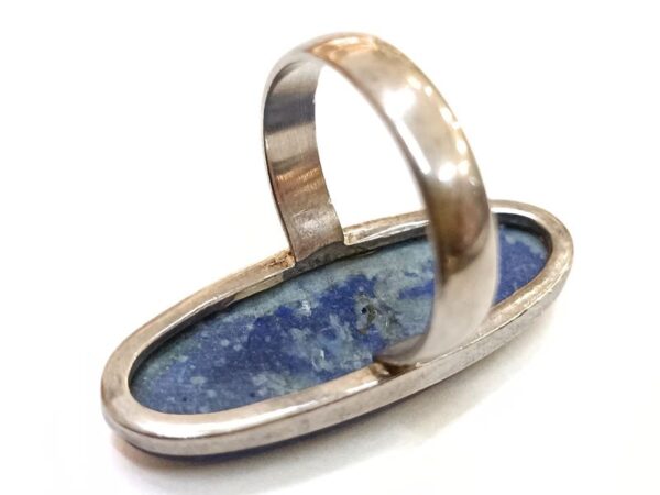 Prsten od srebra 925 finoće i cijenjenog poludragog kamena Lapis Lazulija